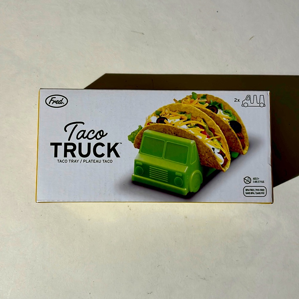 Fred Taco Truck Taco Tray new in box one orange one green stand holder